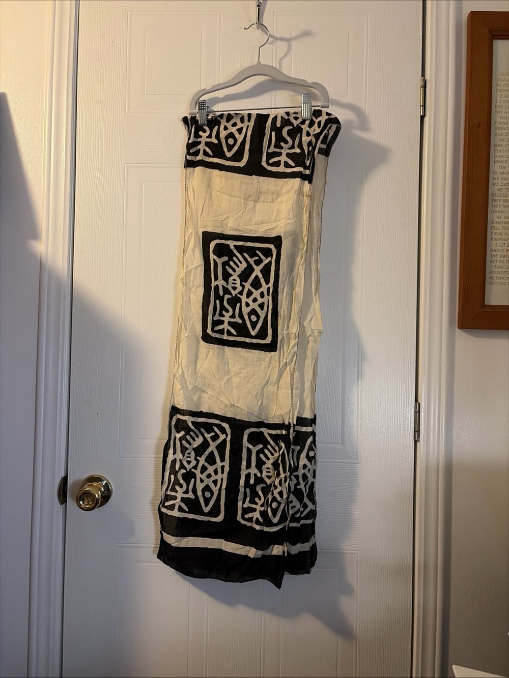 Casual Movements Scarf Shawl 72X12โ Blk/Crm